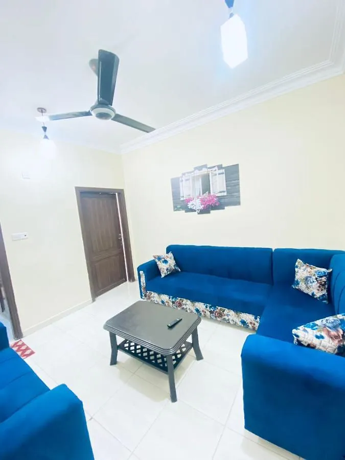 العقبة Huwari Apartment'S 0*,