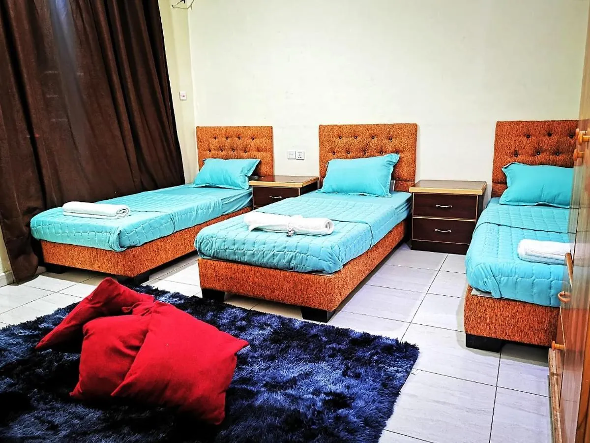 العقبة Huwari Apartment'S 0*,  الأردن