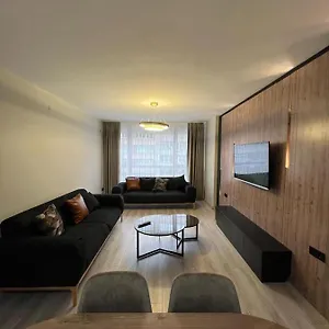 https://city-center-apartment-ili-near-metro.istanbul-turkeyhotels.com